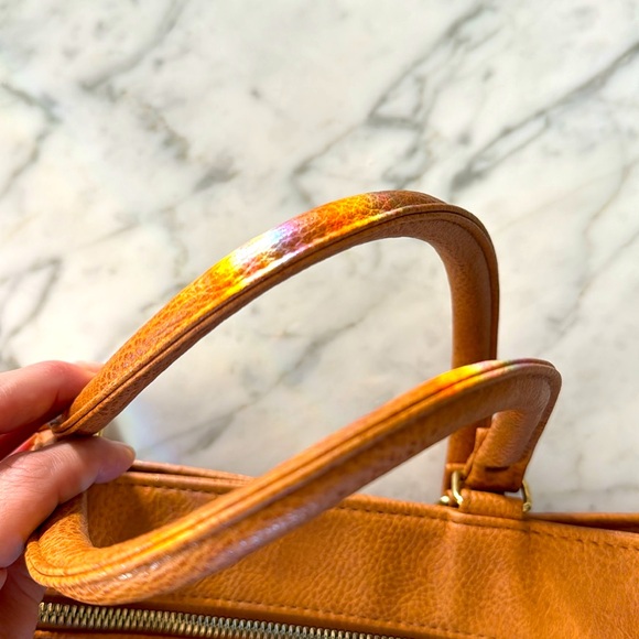 Beverly Hills Polo Club Brown and Tan shoulder bag multiple zipper pockets - Picture 4 of 6